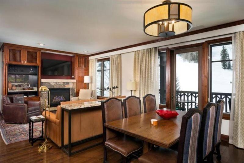 Aspen Ritz Carlton 2 Bedroom Residence Club Condo